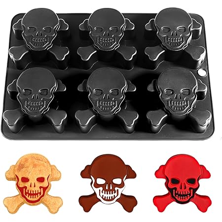 This 3D Skull Ice Cube Tray Is Ideal For Halloween-Themed Drinks