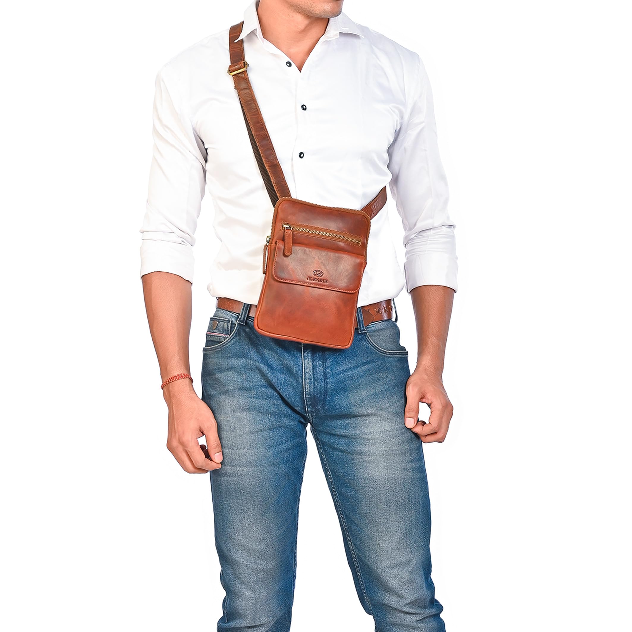 ALMADIH moderne kleine Leder Umhängetasche Herren für Tablet & iPad – RICK braun Vintage - Kompakte Ledertasche für Reisen & Alltag Messenger Schultertasche Freizeittasche Tablet Herrentasche