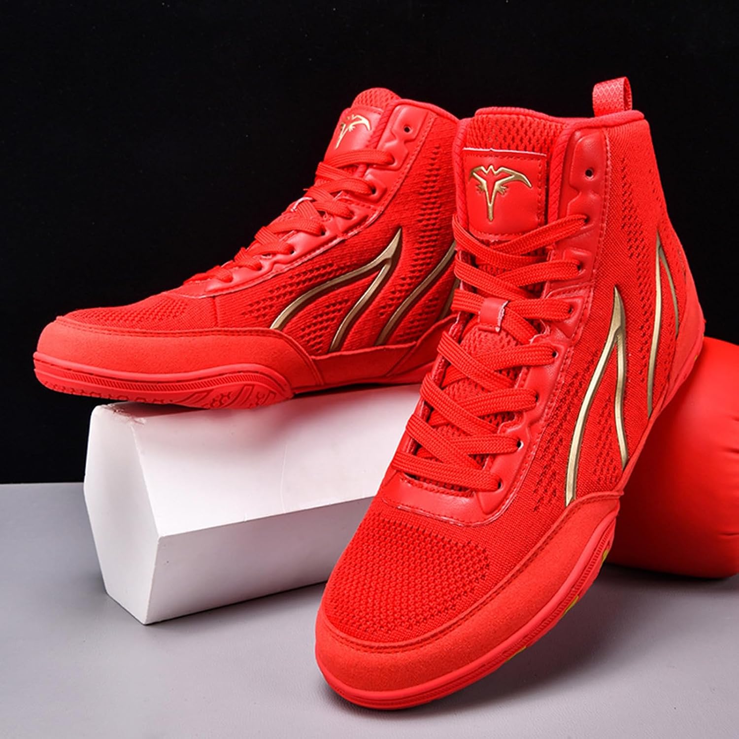 Men's Boxing Shoes Rubber Sole High Top Pro Wrestling Boots Outdoor Ring Shoes Teenagers Muay Thai Kickboxing Sparring