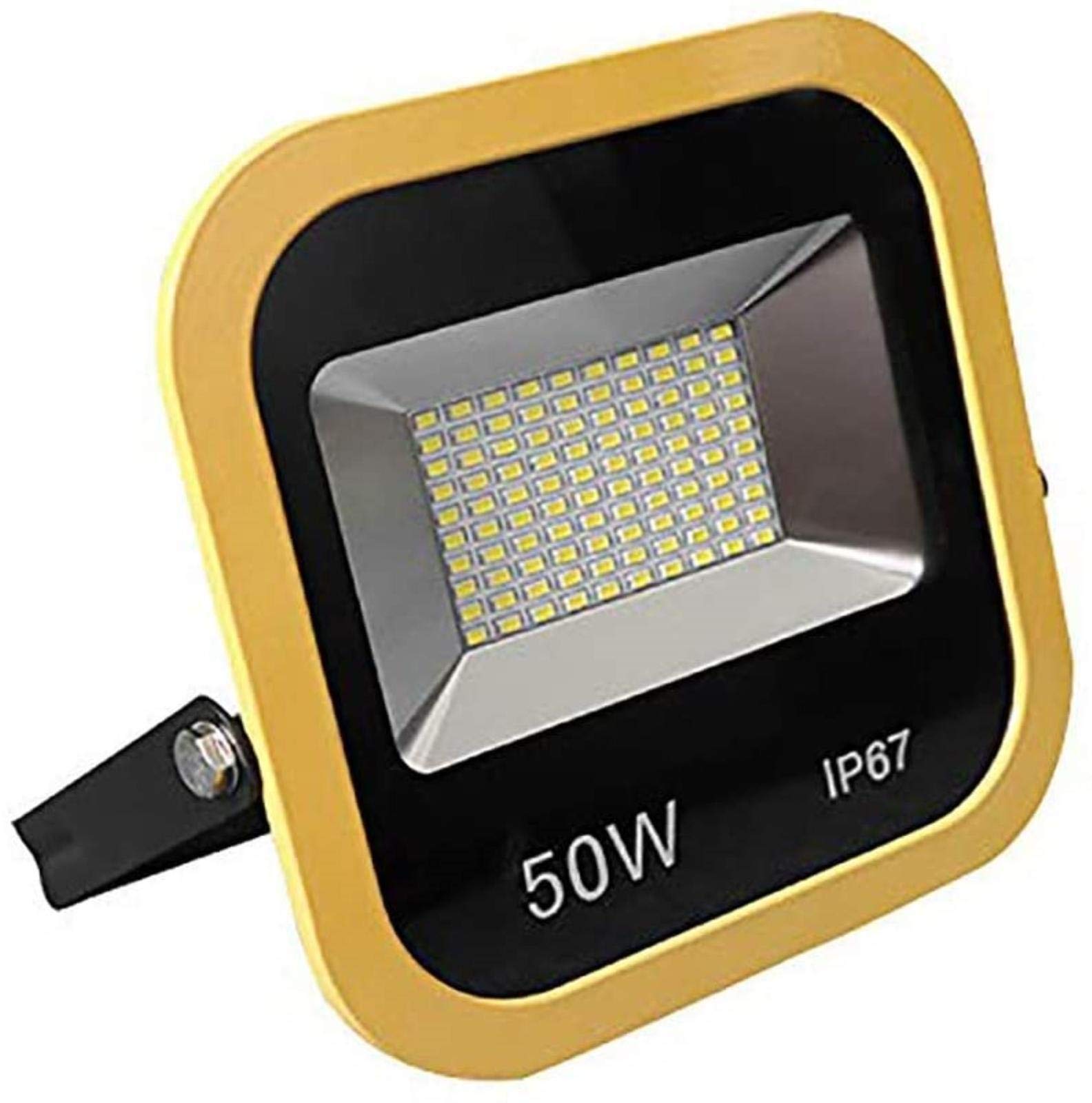 Projecteur LED 50W lumière 3000K pour illuminer la terrasse et le jardin