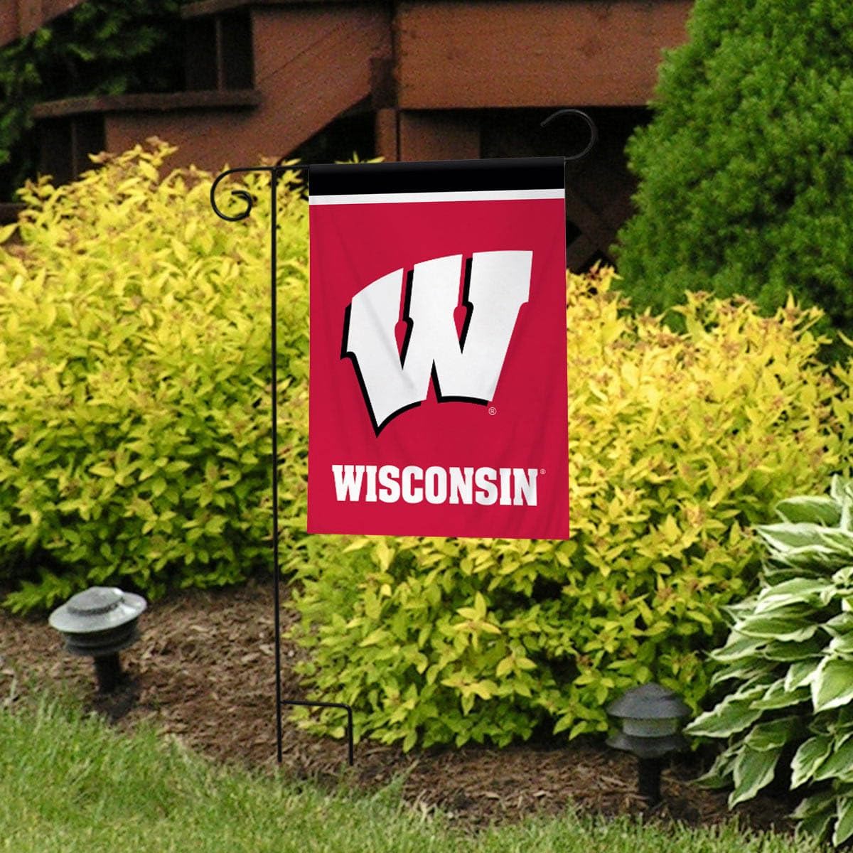 Briarwood Lane Wisconsin Badgers NCAA Licensed Garden Flag - Image 3