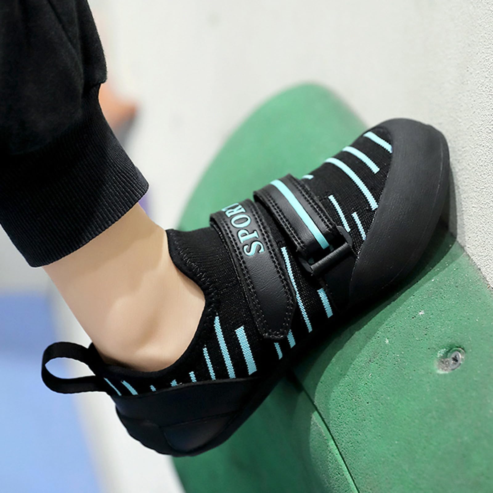 Pies De Gato Escalada Mujer,Climbing Shoes Zapato De Escalada,Calzado Deportivo De BúLder para Interiores,FáCil De Ponerse Y Quitarse Antideslizantes,para Gimnasio Y Escalada
