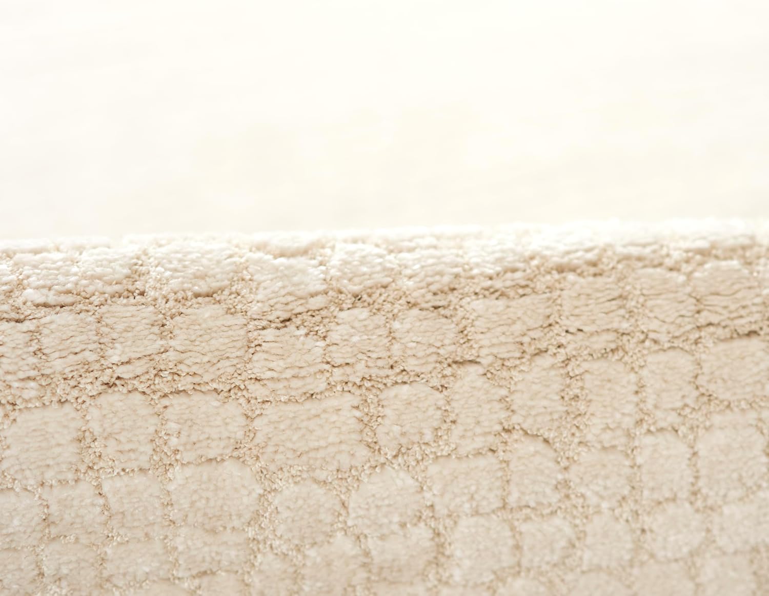 Momeni Rugs Wren 4 Area Rug, 5'3" X 7'3” Ivory Carpet for Living Room, Bedroom, Hallways, Bathroom, and Home Office