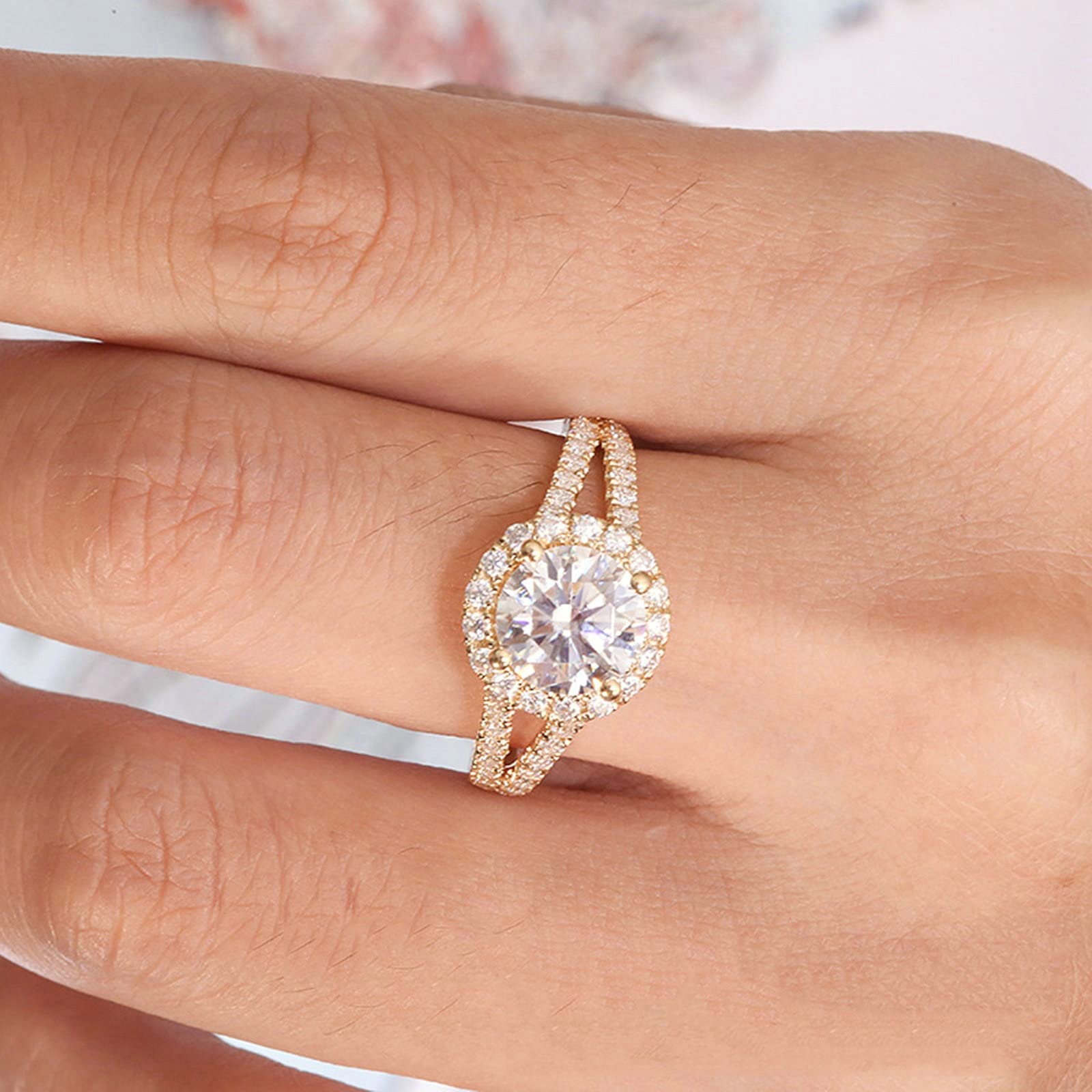 Anillos de boda para mujer, anillo de compromiso de oro de 18 quilates para ella, halo hueco de 4 puntas, moissanita redonda, anillo de compromiso de oro de 2 quilates