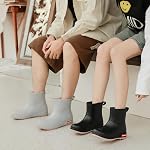 Bottes imperméables pour les femmes et les hommes, Bottes de pluie en caoutchouc anti-dérapante pour les dames avec semelles intérieures confortables, garder Chaussure chaude pour la pêche Jardinage Travail, Chaussures de bateau de cheville confort pour les femme