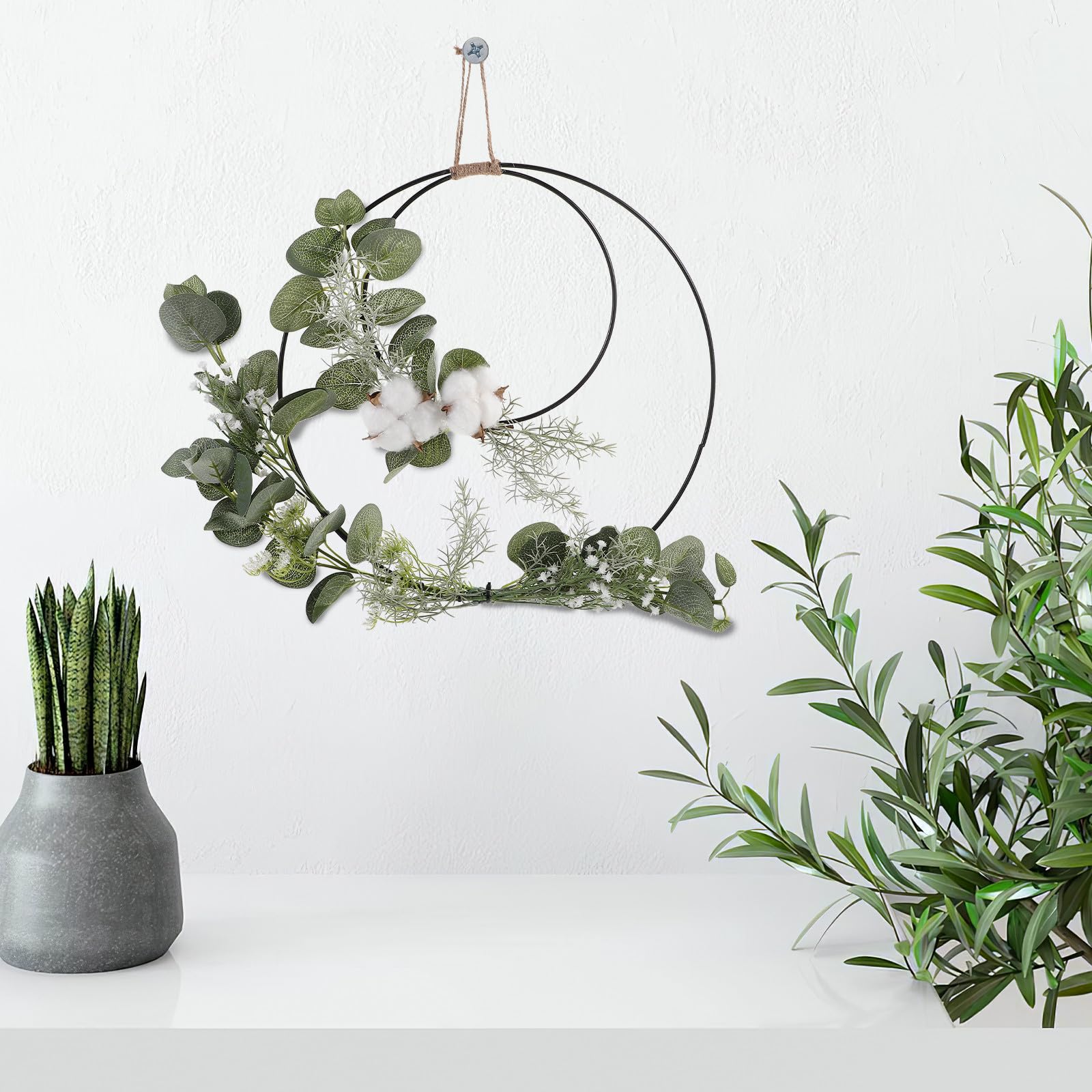 ifundom Trockenblumen Kranz aus Polyester und Baumwolle mit Lifelike Blättern Weißer Türkranz für Haustür Hängende Wanddekoration ohne Gießen für Valentinstag