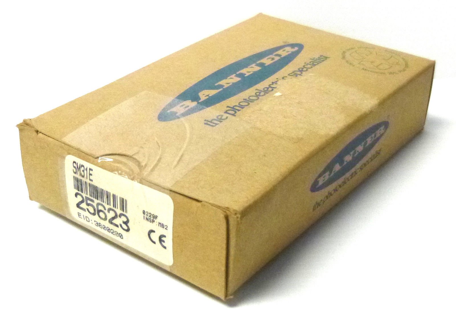 BANNER ENGINEERING SM31E 25623 - Mini-Beam: EMITTER; Range: 3 M; Input: 10-30 V DC; Output: NOT Applicable - NO OUTPUTS; 2 M (6.5 FT) Cable