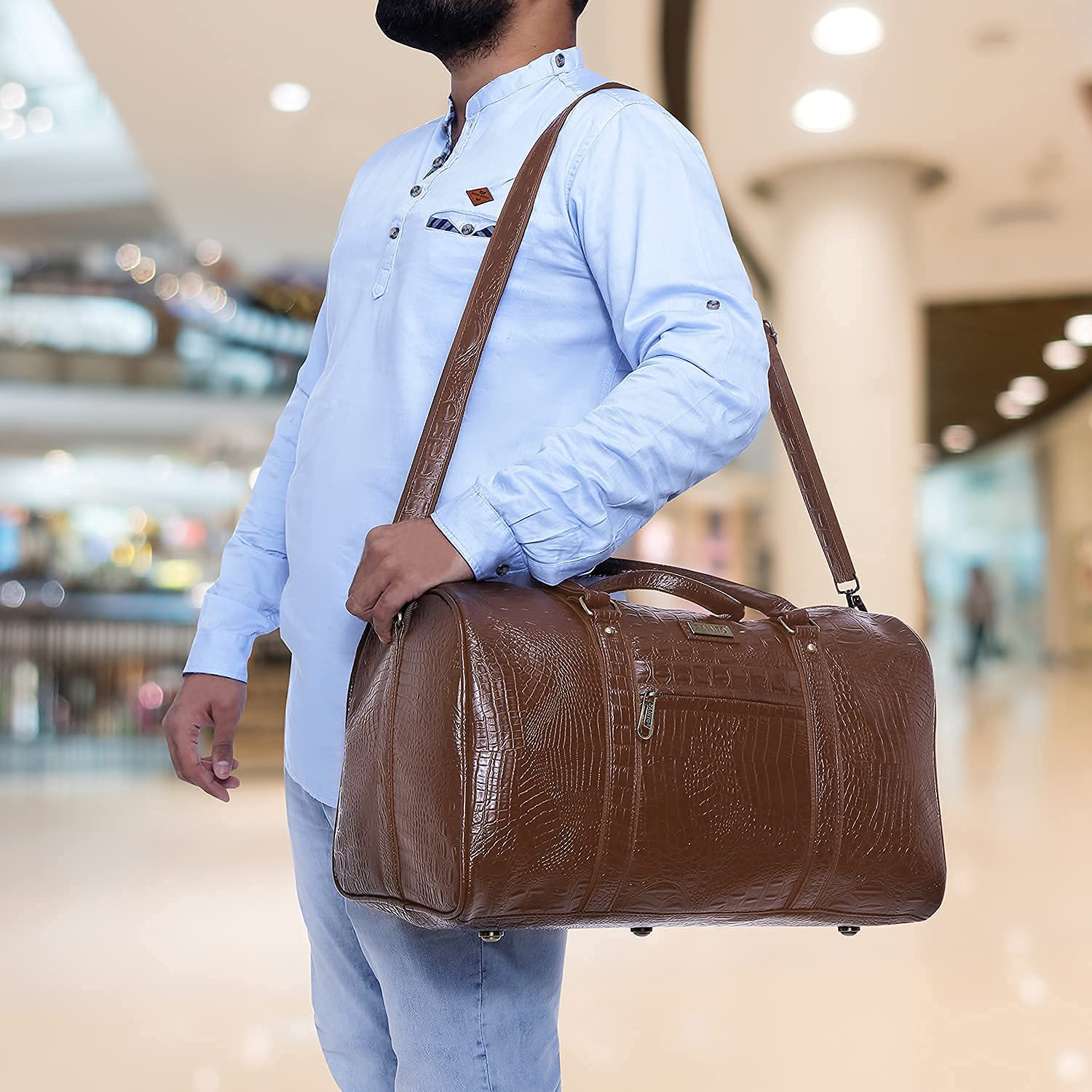 ZAINTO Unisex Textured Leatherette Stylish 35 Liter Cabin Bags For Travelling In Flight 7Kg Latest Travel Textured Leather Duffle Bags For Men And Women (Brown, 28 Cm) ZAINTO Unisex Textured Leatherette Stylish 35 Liter Cabin Bags For Travelling In Flight 7Kg Latest Travel Textured Leather Duffle Bags For Men And Women (Brown, 28 Cm)