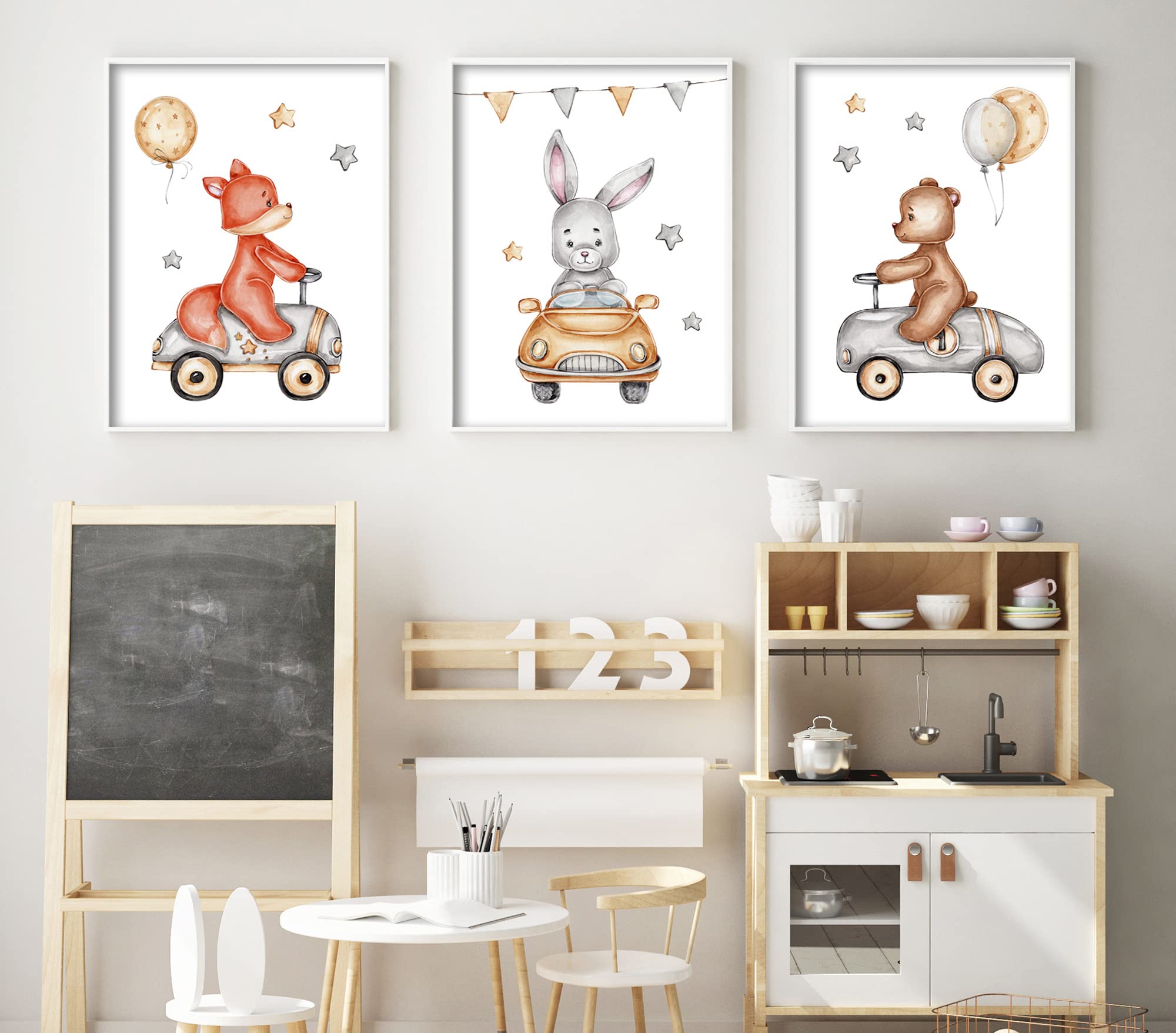 ag.art deco Decoration Chambre Bebe 30x40 cm | Affiche Decoration Murale Enfant | 3 Tableaux pour Décoration Chambre Fille ou Garcon | Poster Mural sans Cadre (Animaux en Voiture)