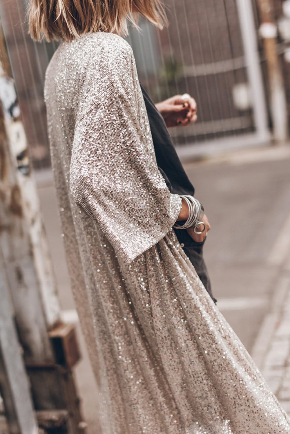 Damen Cardigan leicht glänzend mit Pailletten Kimono Cardigan lässig funkelnd vorne offen Schal Oberteil Art Deco Bolero Achselzucken Mantel Bikini Schalbluse