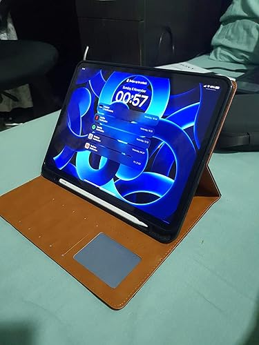 Apple iPad Pro with Apple M1 chip