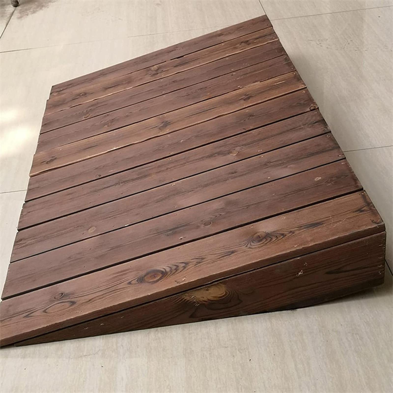 Schwelleneingang/Bordstein aus braunem Holz, 3,9/7 Zoll hoher Rotor/Rollstuhl, Gartenterrasse