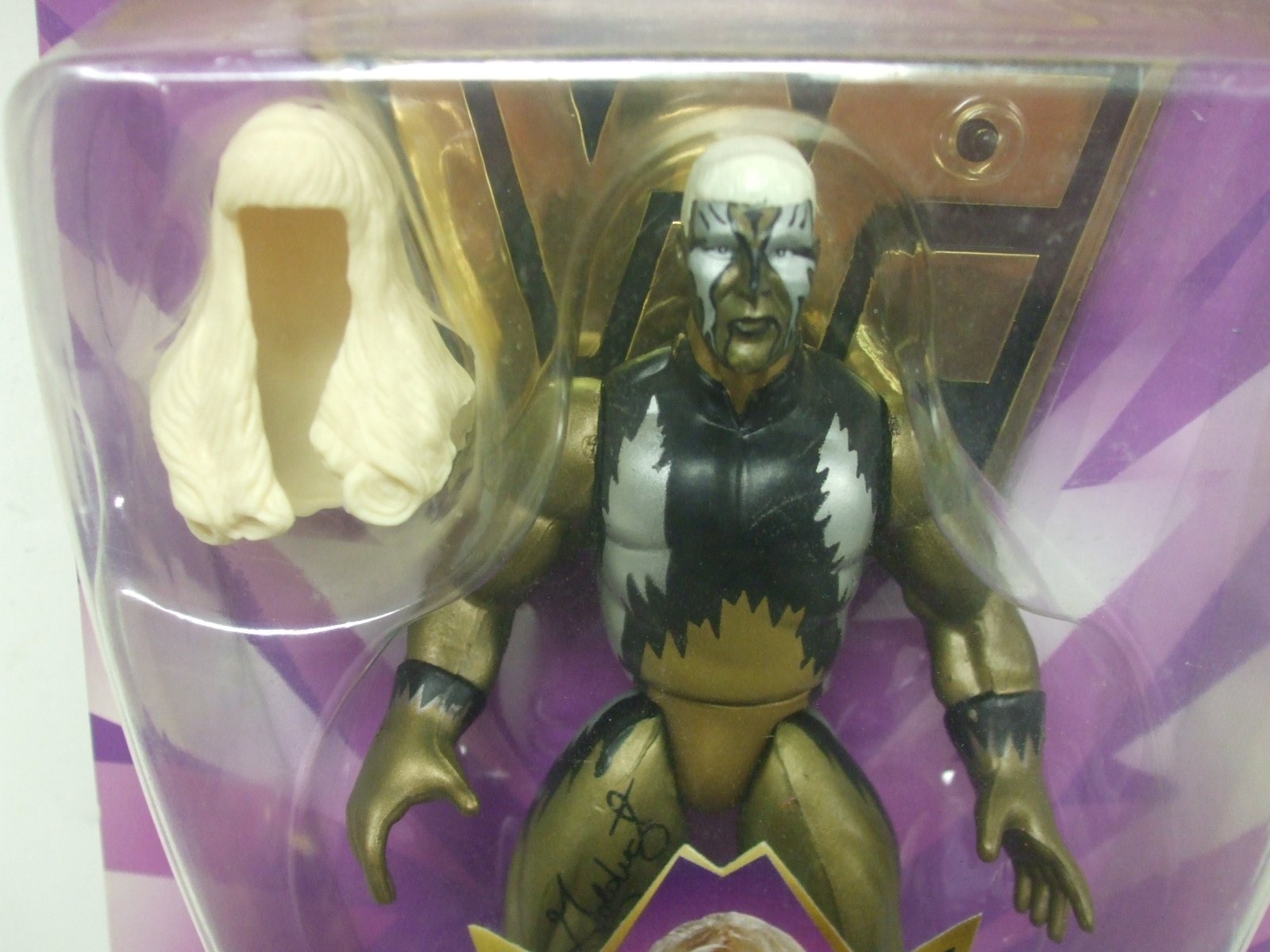 Amazon.com: Jakks Pacific WWF / WWE Signature Series 1 GOLDDUST