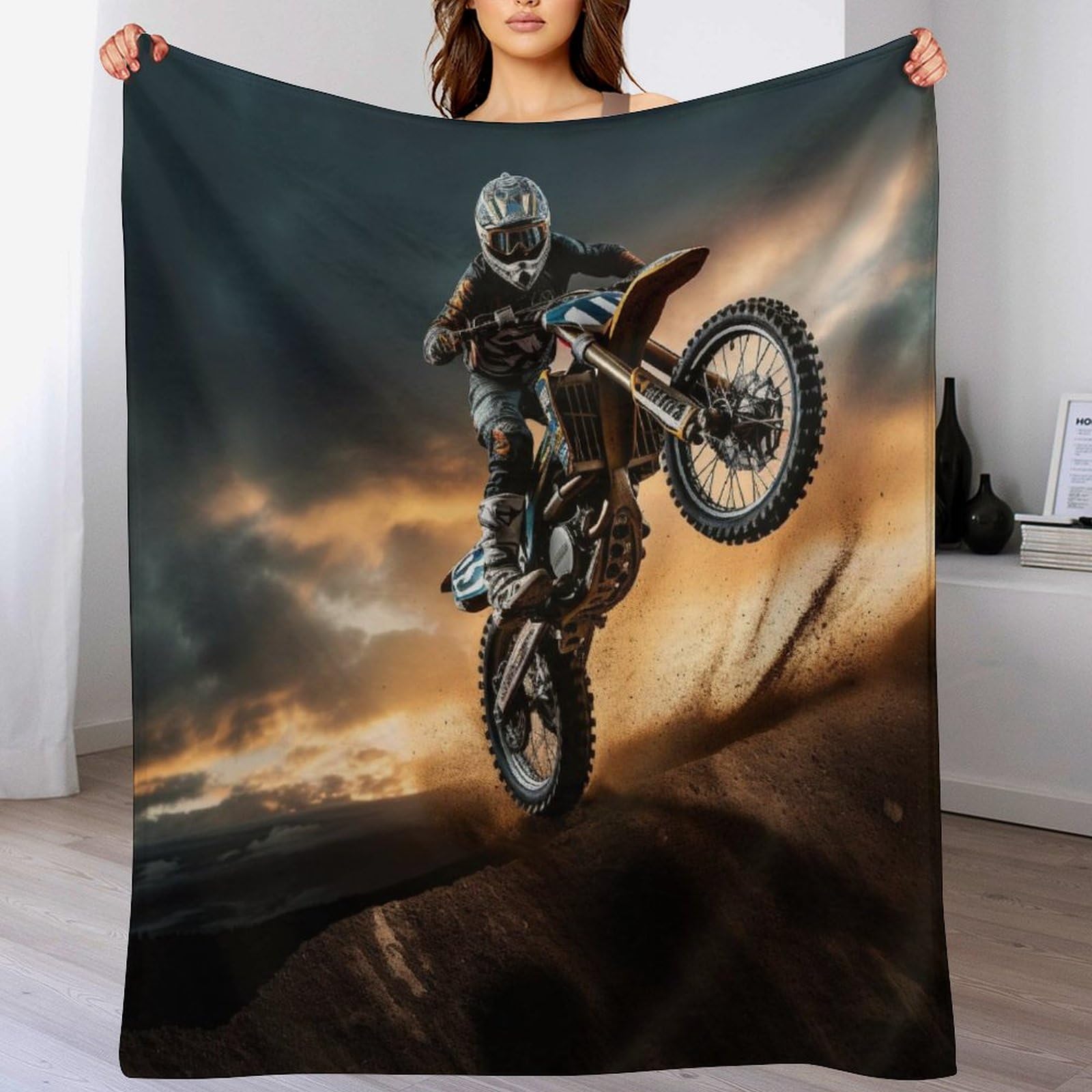 Couverture polaire motocross pour réchauffer vos soirées cinéma sur le canapé