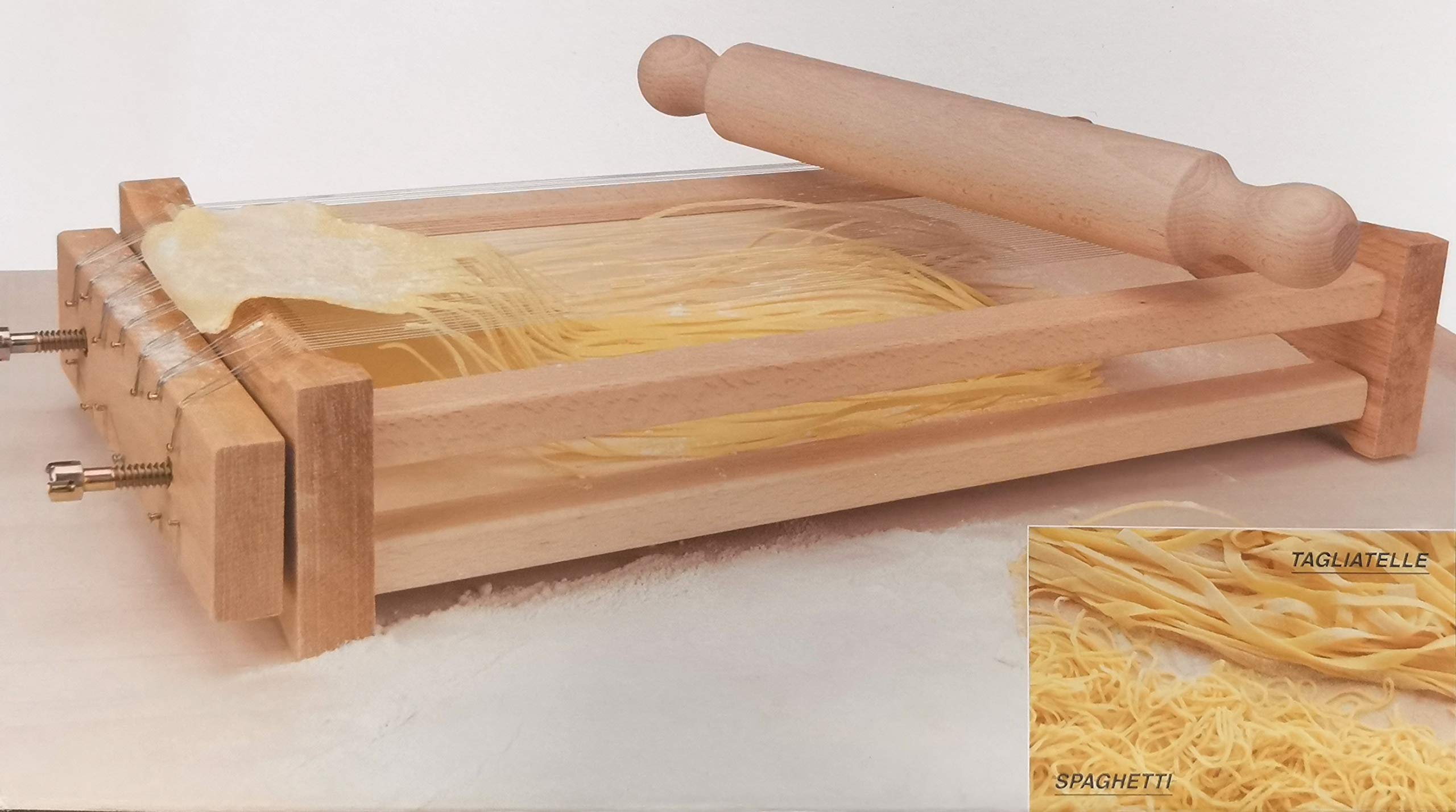 Chitarra in legno per Spaghetti alla chitarra e Tagliatelle con Mattarello e ricettario