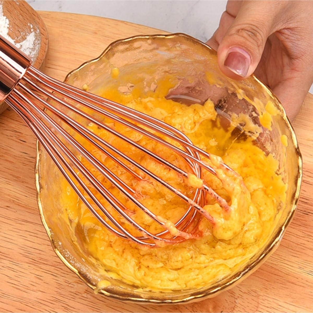 Schneebesen Rührbesen Küchenmixer, Kochhandmixer, Milchbesen, Manueller Schneebesen Mit Eichengriff Handschneebesen(Pink,12inch)