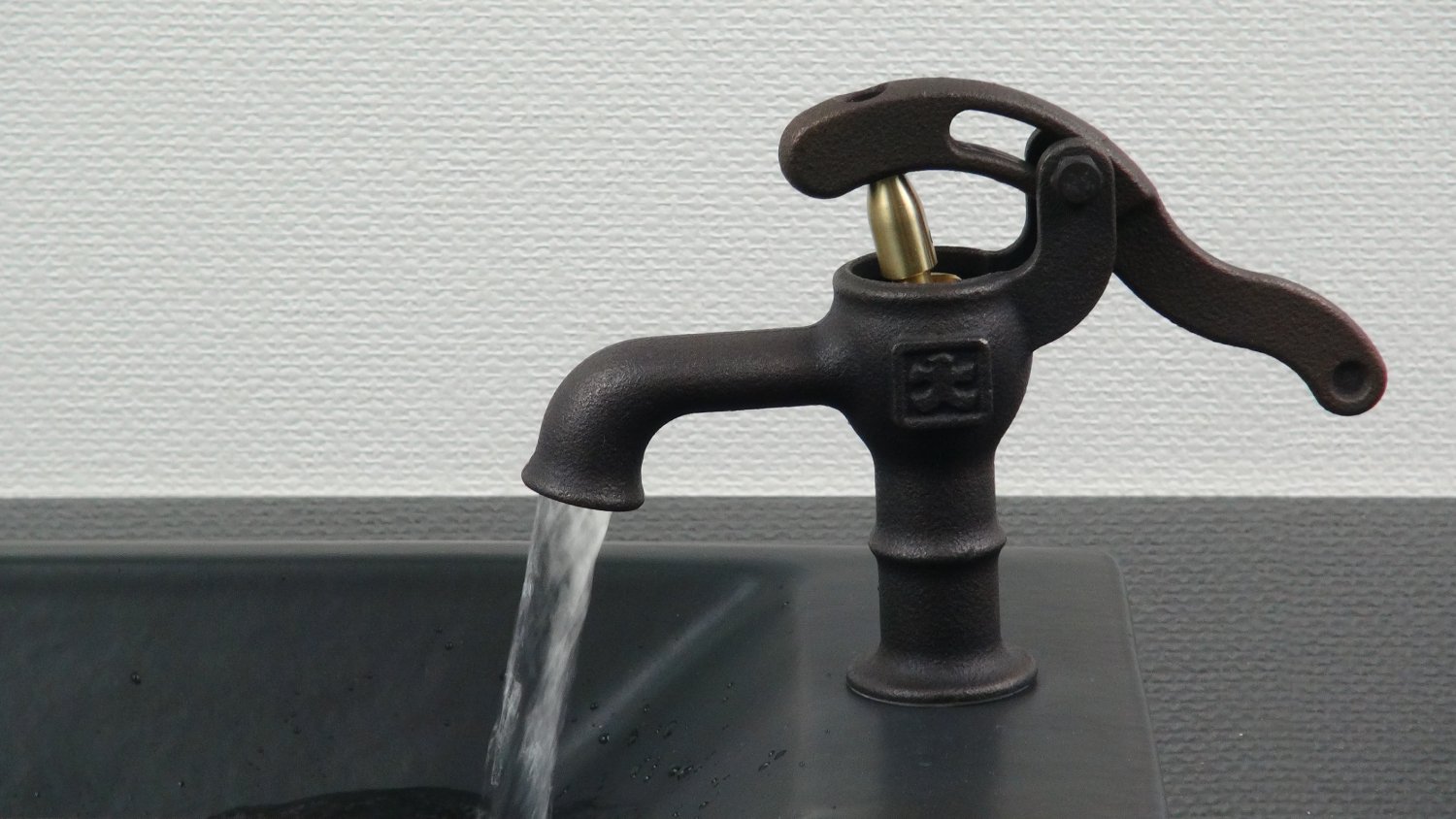 Amazon | カクダイ DaReya アイキャッチ水栓 井戸端蛇口 711-302-13