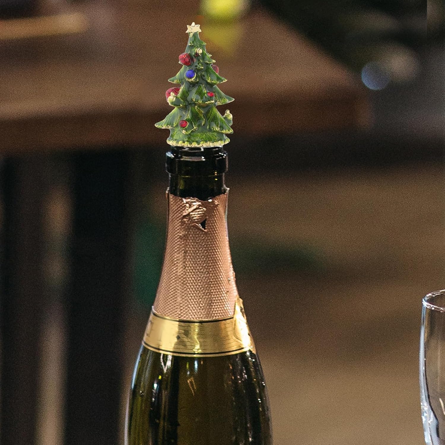 DOITOOL Christmas Sparkling Wine Stopper，Cute Christmas Tree Shape Decorative Plug, Zinc Alloy Stopper for Wine Bottles, Xmas Tree Decorative Holiday Party Bar Accessory, 4. 33 X1. 18 Inch