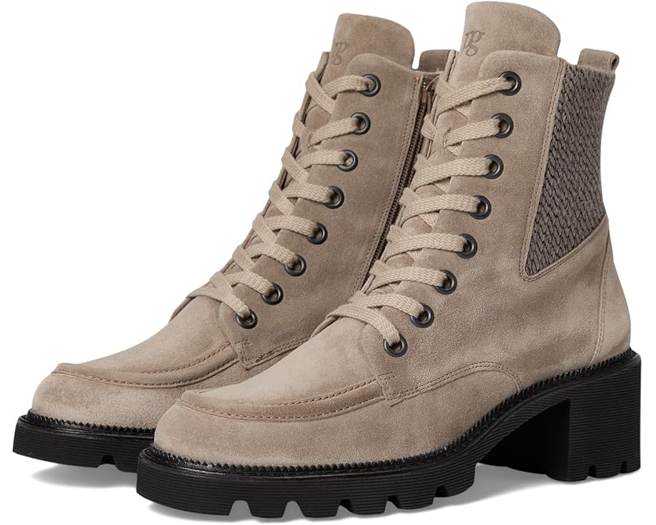 Paul Green Cassidy - Pair View