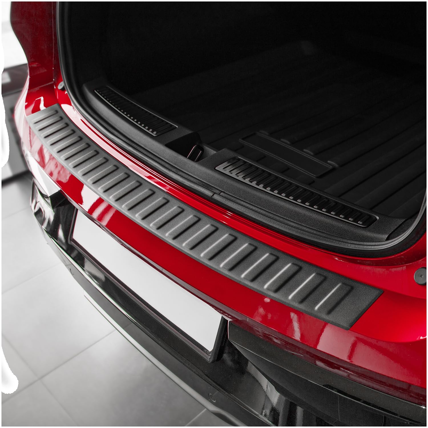 teileplus24 AL228 Protection de seuil de Coffre Aluminium Compatible avec Renault Rafale 2024-