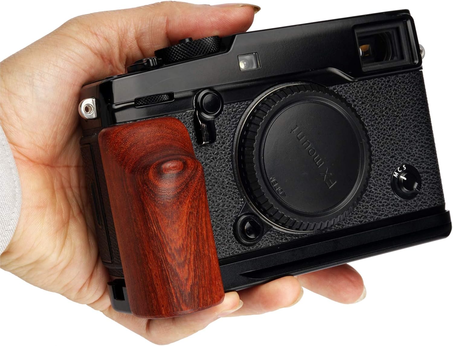 WEPOTO XPRO2-2R ハンドグリップ クイックリリースプレート L ブラケット QR プレート 富士フイルム X-PRO2  ハンドグリップをつけてみた』 富士フイルム FUJIFILM X-Pro2 ボディ のクチコミ掲示板 - 価格.com