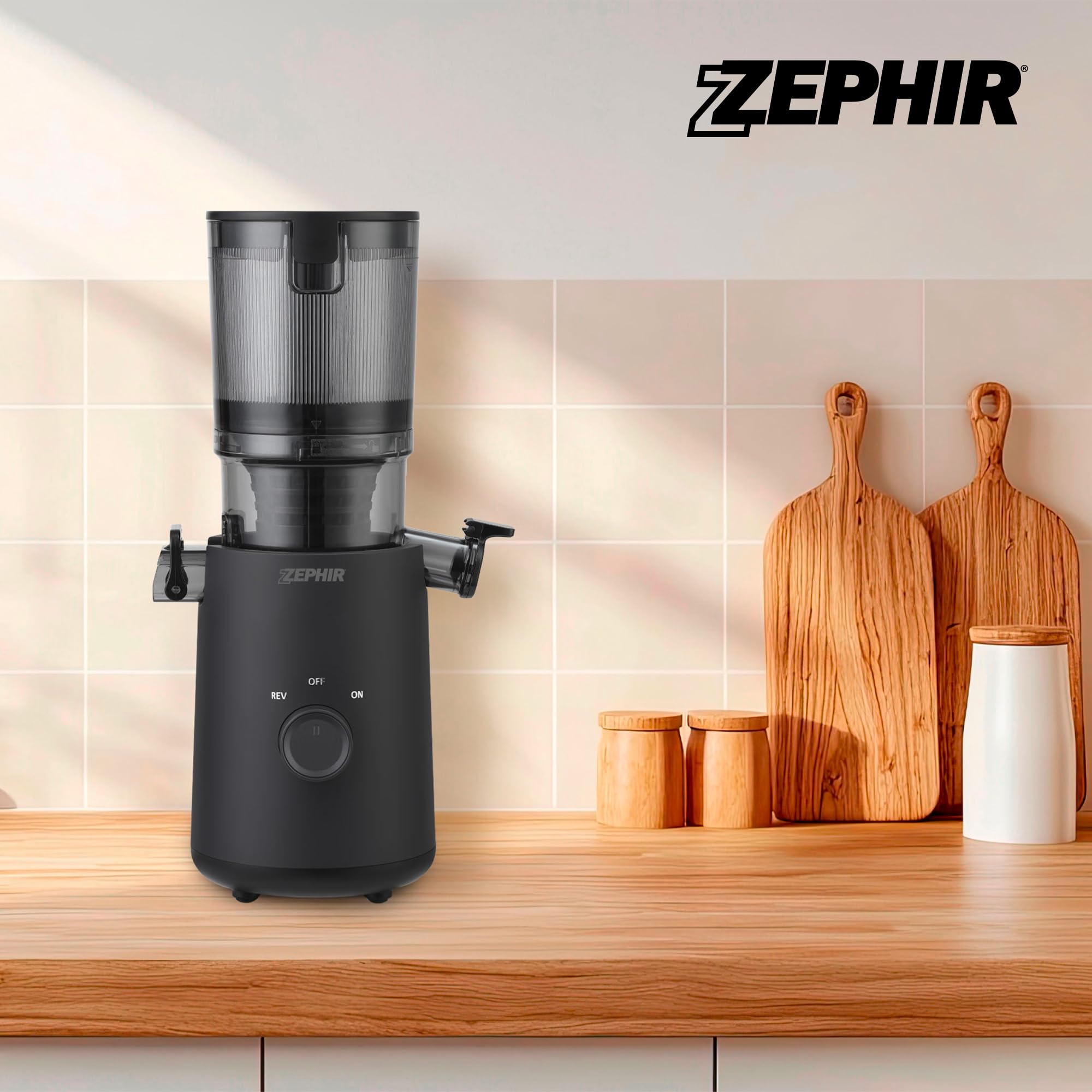 Zephir Estrattore Di Succo Frutta E Verdura 150W, 45 Giri/Min, Apertura XL 11 Cm, Contenitore 1,3L, Funzione Reverse, Separazione Succo E Residui