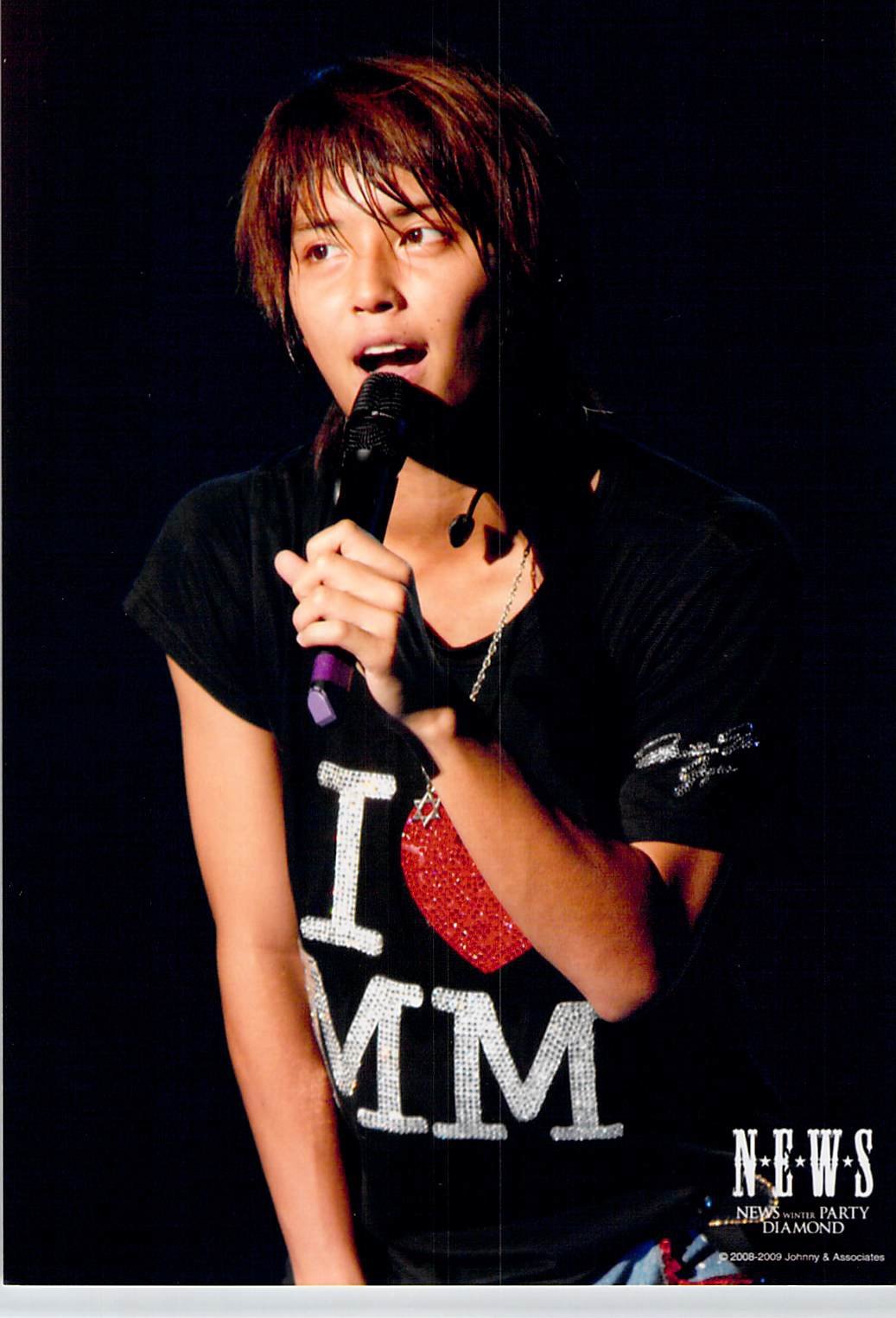 Amazon.co.jp: NEWS・・【公式写真】・・ 手越祐也・ 生写真【スリーブ