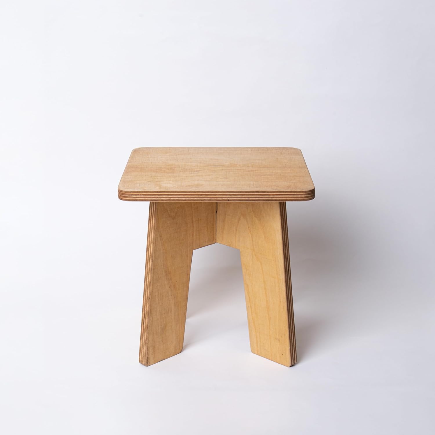 Tamo Portable Wooden Stool