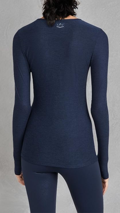 Beyond Yoga Women's Classic Crew Pullover