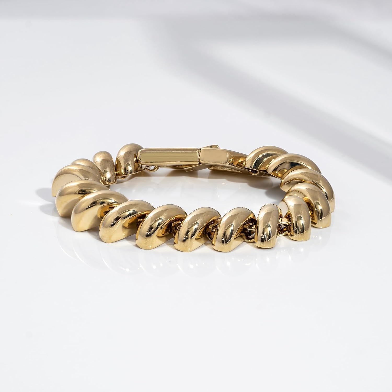Amazon Essentials Chunky Bracelet - Image 2