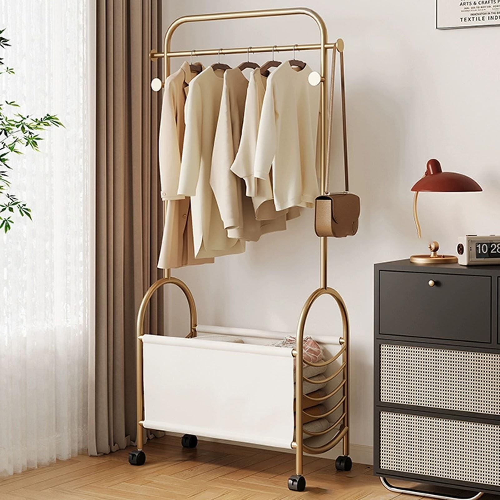 Portant à vêtements portable avec roulettes en métal et cuir pour l'entrée
