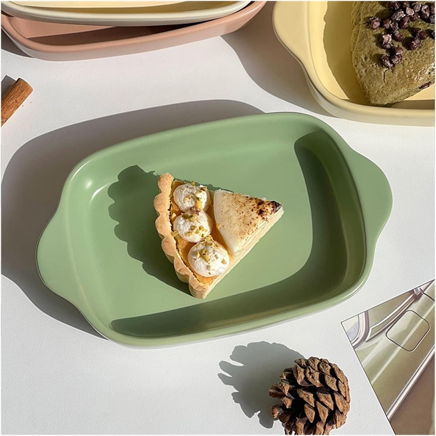 Plat de cuisson petit format en céramique couleur crème style amphore