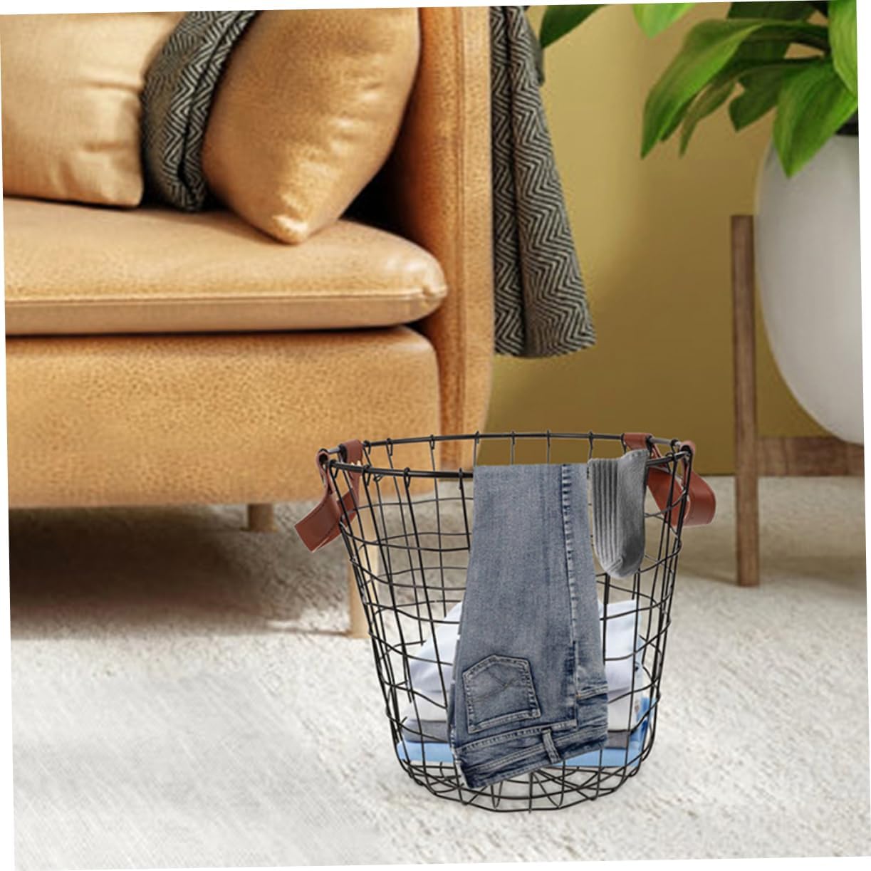 YARNOW Round Metal Firewood Storage Basket with Handle Rustic Iron Firewood Holder for Camping and BBQ Farmhouse Style Wood Storage Bin