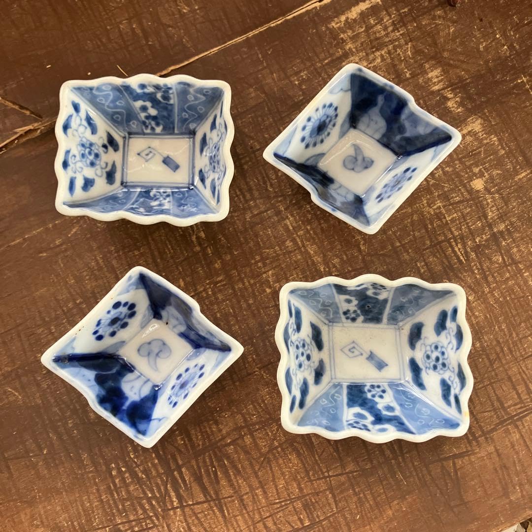 Amazon | 染付 豆皿 小皿 菱形 角皿 4枚 骨董 アンティーク 4セット