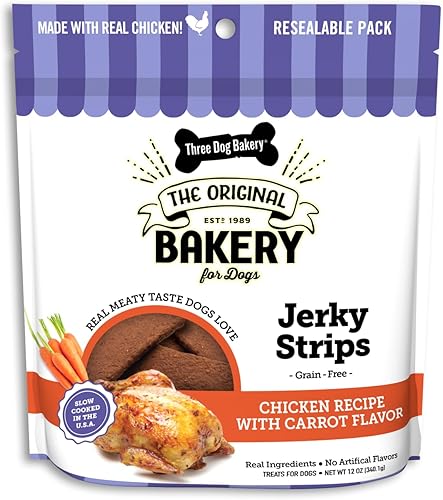 Three Dog Bakery From Our Kitchens - Tiras de filete carnoso sin granos, sabor pollo con zanahorias, golosinas prémium para perros, paquete