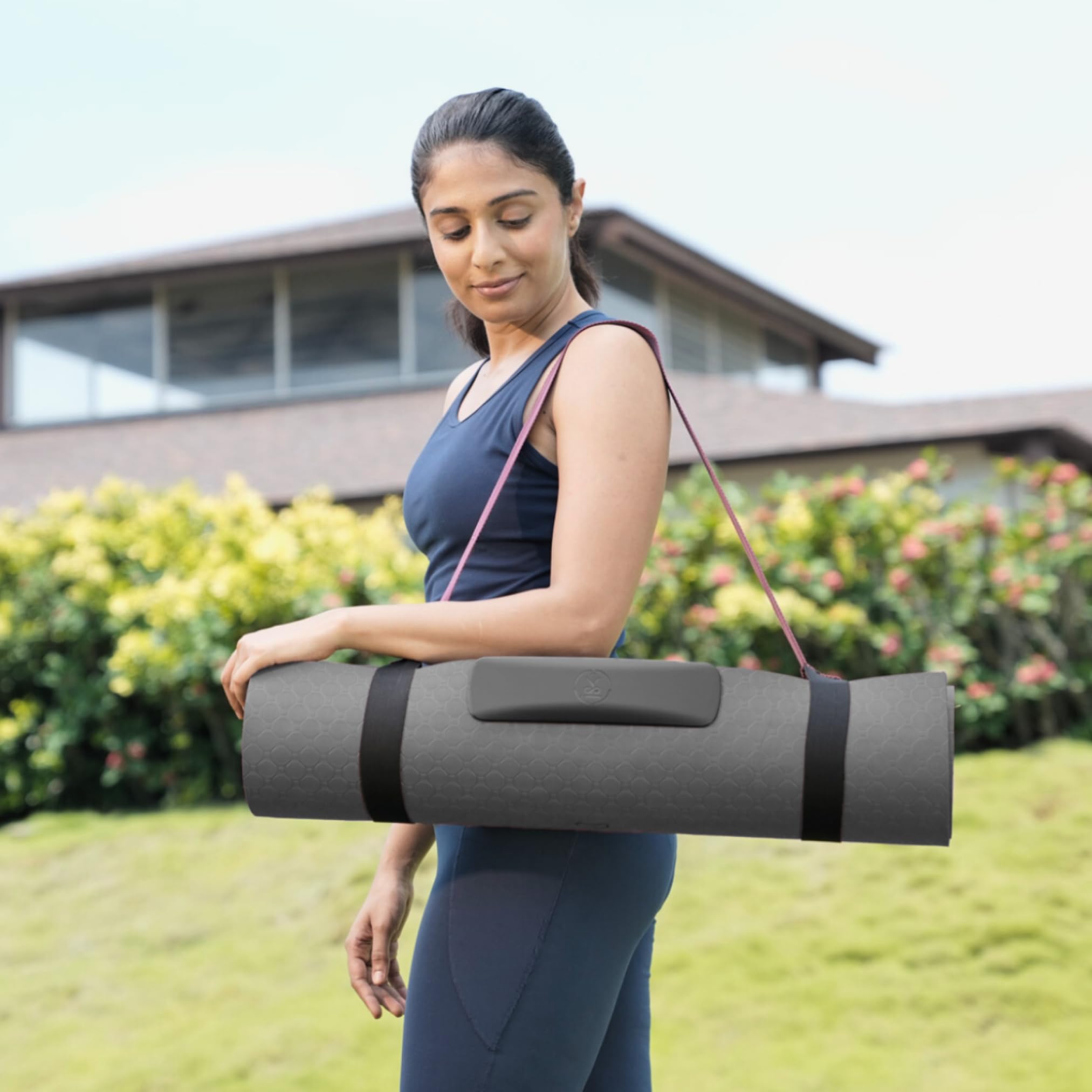 Amazon | YogiFi スマートマット Gen3 ダークグレー| AI搭載ヨガマット