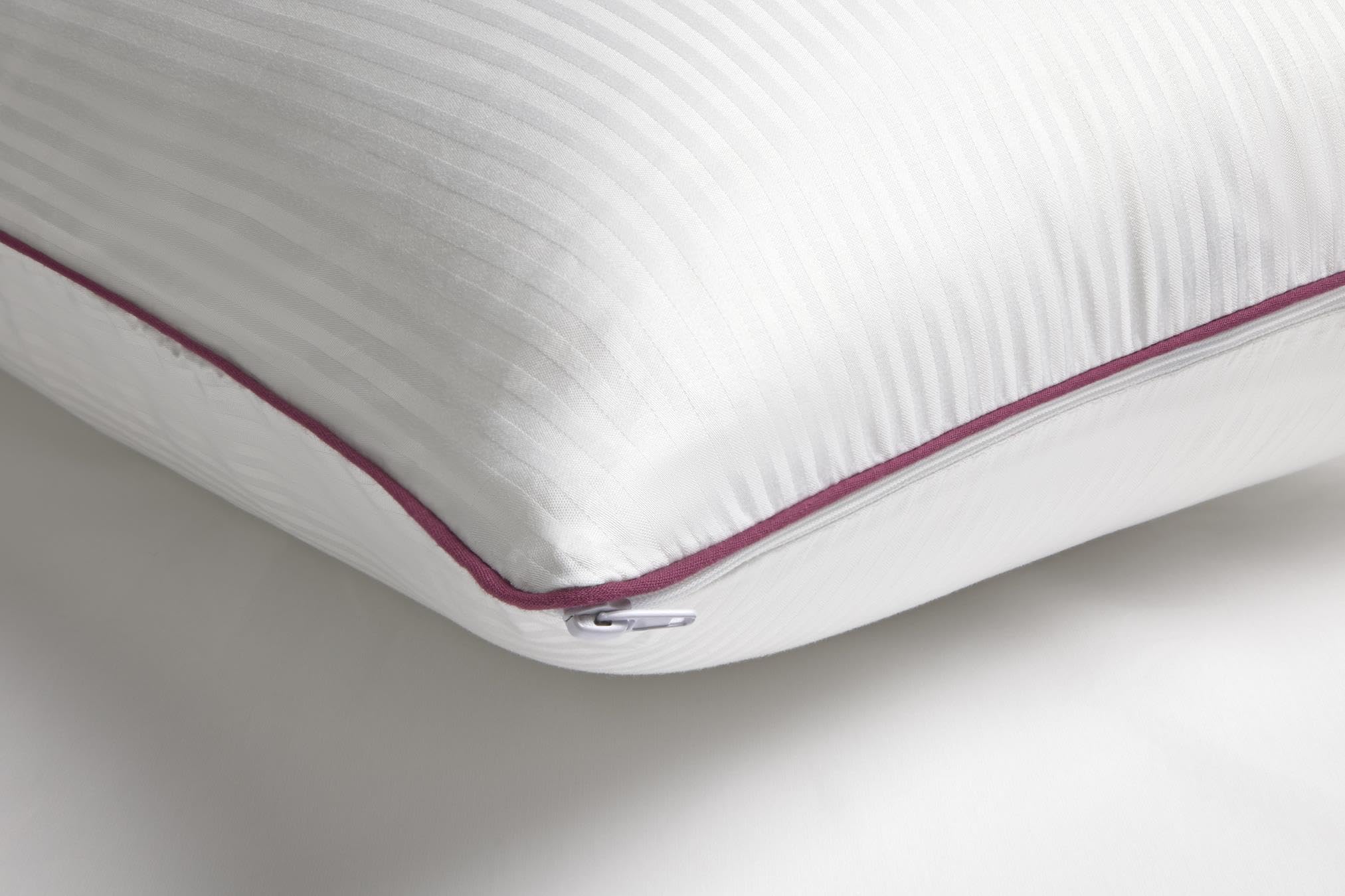 Velfont Almohada Royal con Doble Funda, Firmeza Media-Alta, Funda 100% Algodón 200 Hilos, Ribete Granate (135 cm)