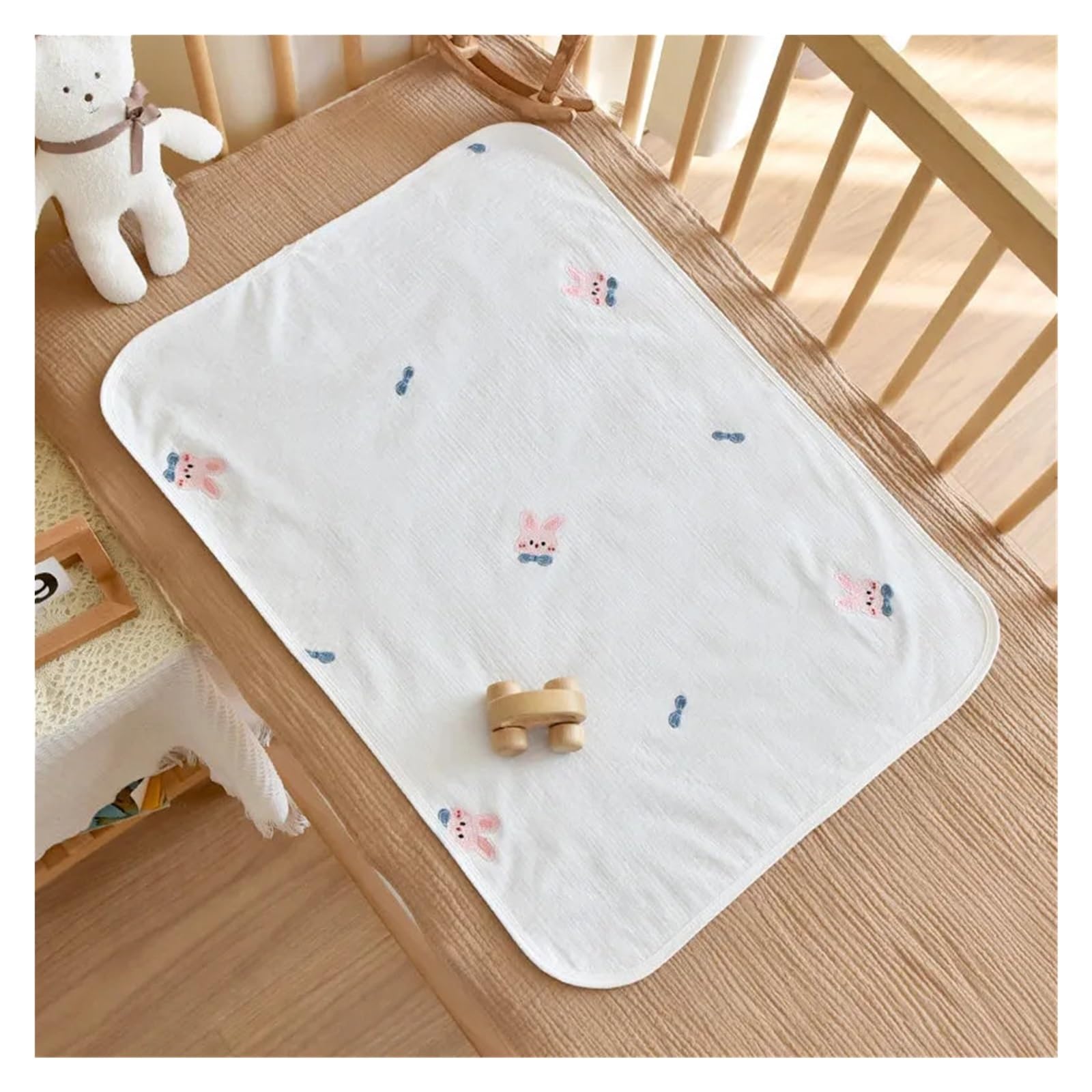 2pcs Waterproof Diaper Pad Washable Cartoon Printed Bed Protector Bedding Urine Pads Cloth Breathable for Bed(Bunny(70x90cm))