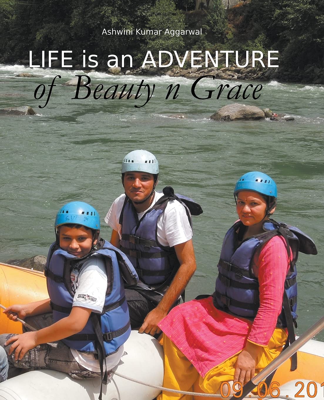 Life is an Adventure of Beauty n Grace (Wisdom Classics Book 7)