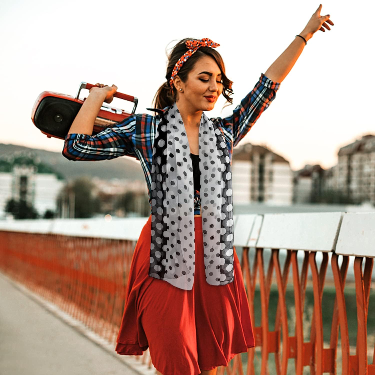 E-Clover Herebuy - Unique Women's Floral Scarves: Chiffon Flowers & Birds Printed Scarf - Image 3