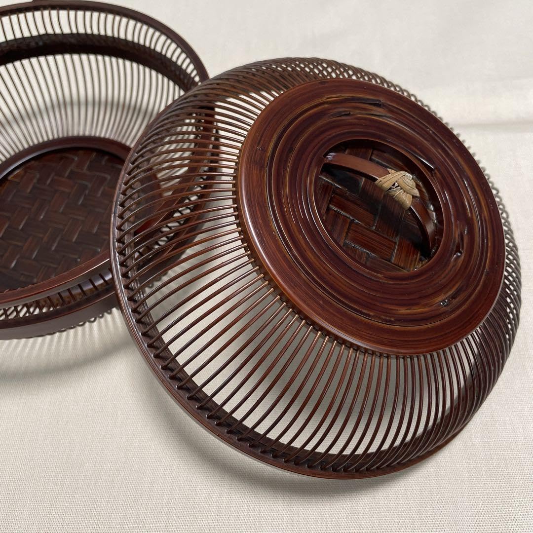 駿河 然林房の竹細工 菓子器 ¥16,500 現行品 Amazon.co.jp: 鈴型菓子器 駿河 竹千筋細工 然林房 竹細工 伝統