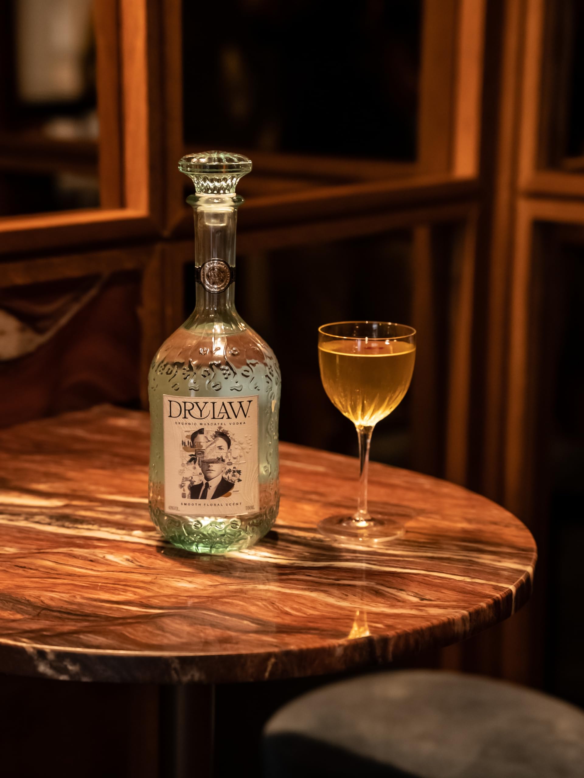 DRYLAW Vodka Orgánico de Uva Moscatel 40% vol 700 ml