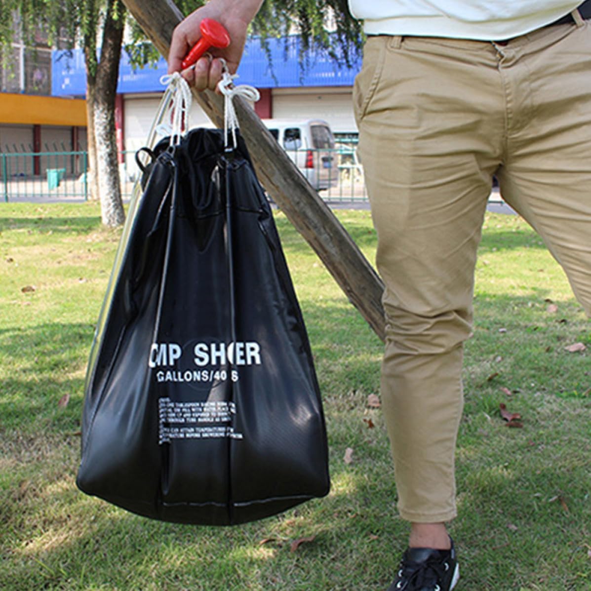 40l Solar Shower Bag for Camping and Hiking, Portable PVC Outdoor Bath Bag with Strap, Nozzle, and Packing Box, for Travelling and Outdoor Shower