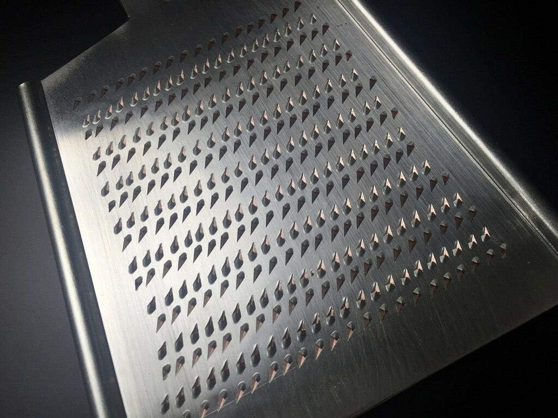 シャッター数1318回 Nikon D5000 届いてすぐ使える！初心者オススメ シャッター数1318回 Nikon D5000 届いてすぐ使える！初心者オススメ