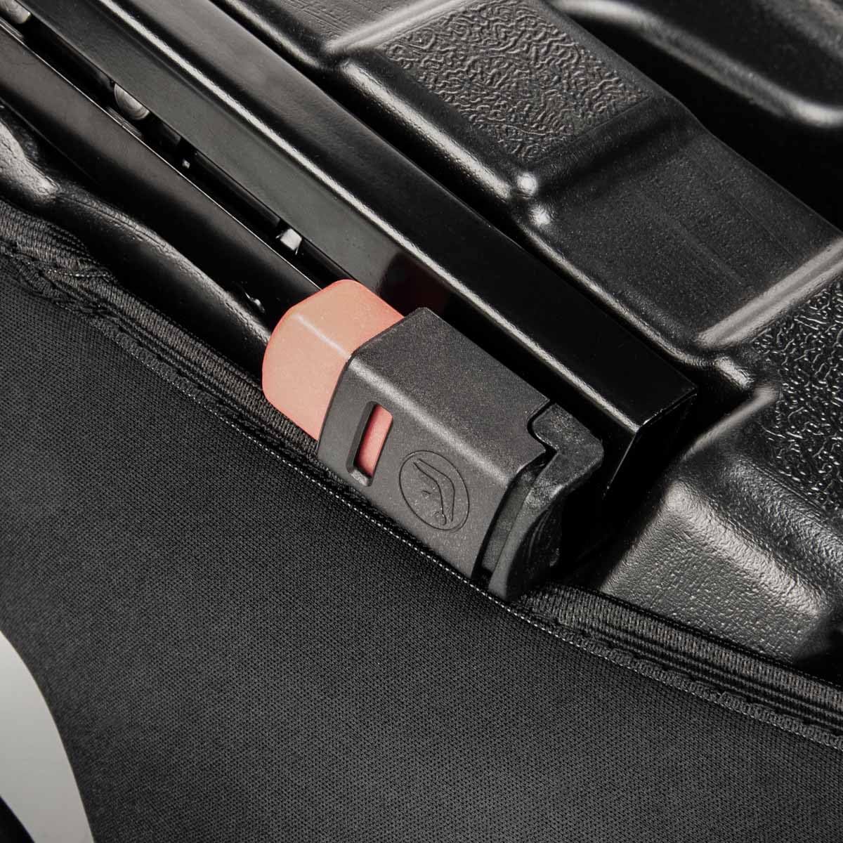 LST Kindersitzerhöhung ISOFIX i-Size ECE R129 125-150cm 15-36kg HDPE Kunststoff ergonomische Armlehnen Gruppe 2&3 Schwarz