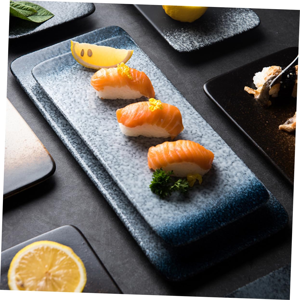 BESTonZON 1pièce Plateau à Sushi Service Pratique Pour Apéritifs Dîners Familiaux Et Restaurants Design Réutilisable Et