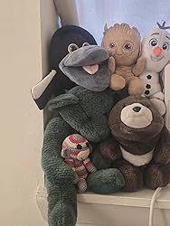 Amazon.com: Steve and Maggie Plush Toy – Maggie Magpie Hand Puppet for Kids 1+, Soft Bird Puppet for Pretend Play, Nursery Rhymes & Learning, Interactive Toddler Toy for Easter Basket Stuffers (Small) : Toys & Games