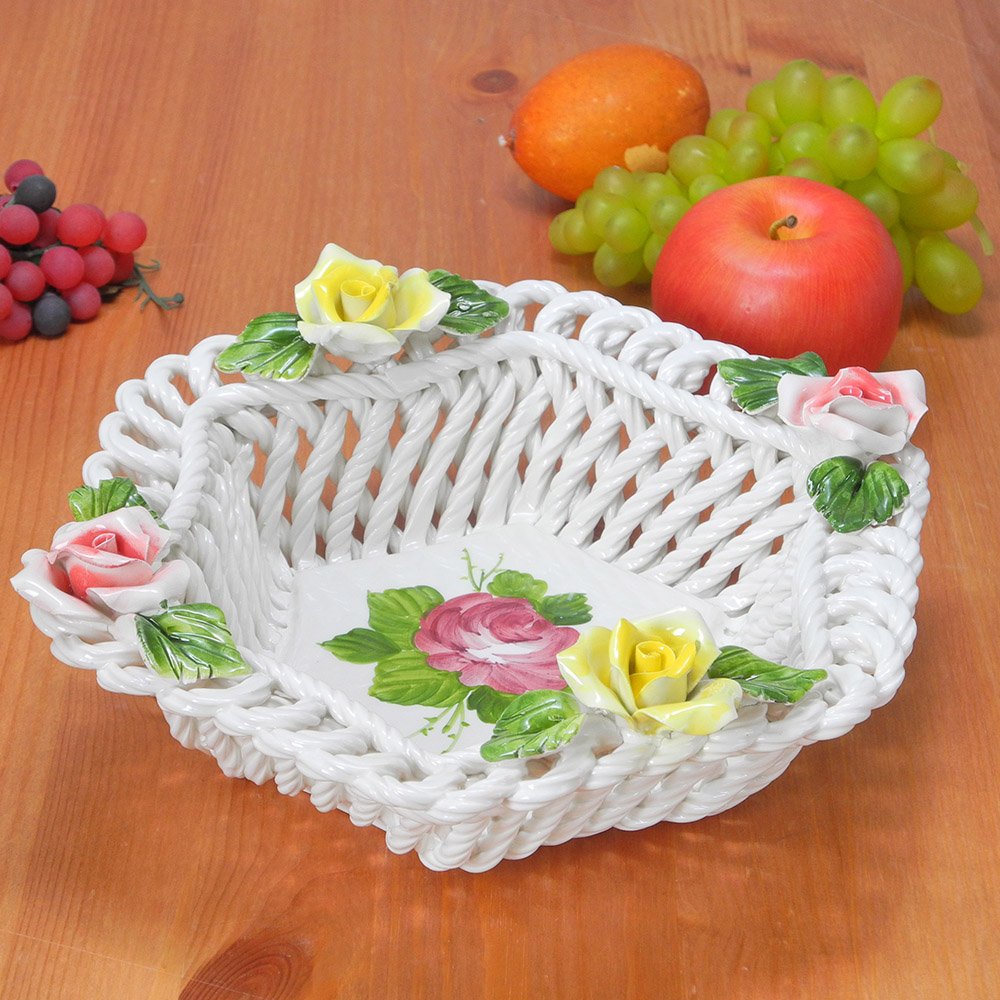 イタリア製　陶花　陶器の置物　バラ　バスケット　ハンドメイド Amazon.co.jp: イタリア製 陶器 バスケット ローズ かご