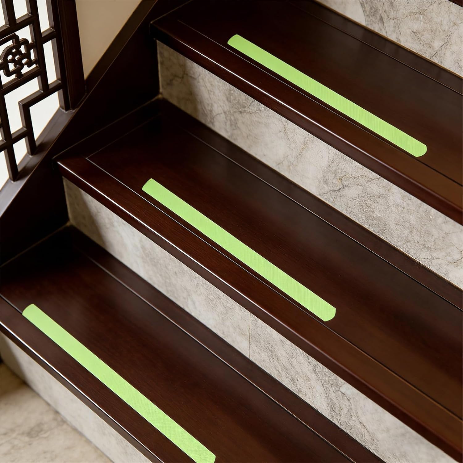 Toddmomy 24pcs Peva Night Luminous Safety Tape Non-skid Anti-slip Grip Strips for Stairs Bathroom and Outdoor Use