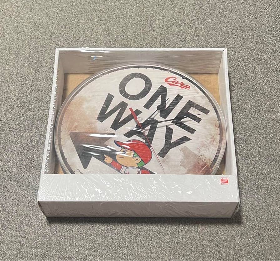 Amazon | カープ ガレージクロック 2017限定品 | アイドル・芸能人